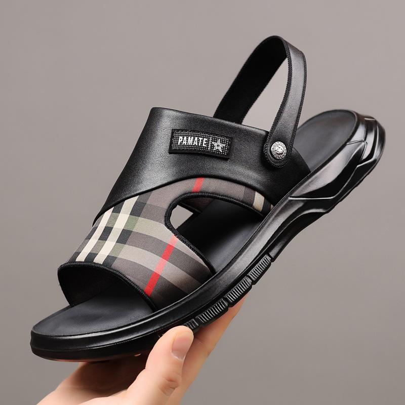 Sandals men's 2025 summer middle-aged and elderly breathable one-pedal dual-purpose shoes casual beach shoes 2025