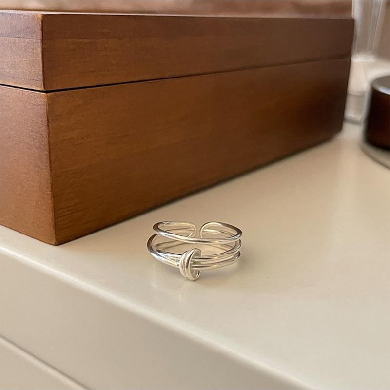 Simple Line Rope Knot Ring Female Fashion Personality INS Niche Design Sense Opening Index Finger Ring Finger Rings  Creative Geometric Party Jewelry