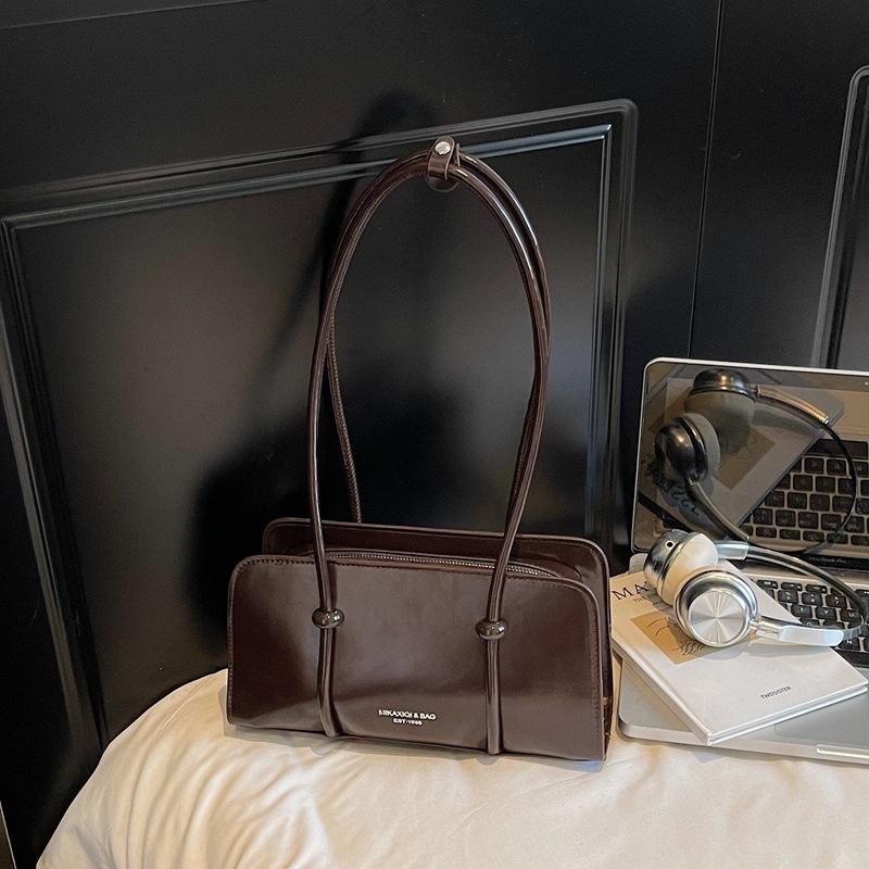 Autumn high-value niche underarm bag women's retro oil wax leather portable simple shoulder crossbody tote bag