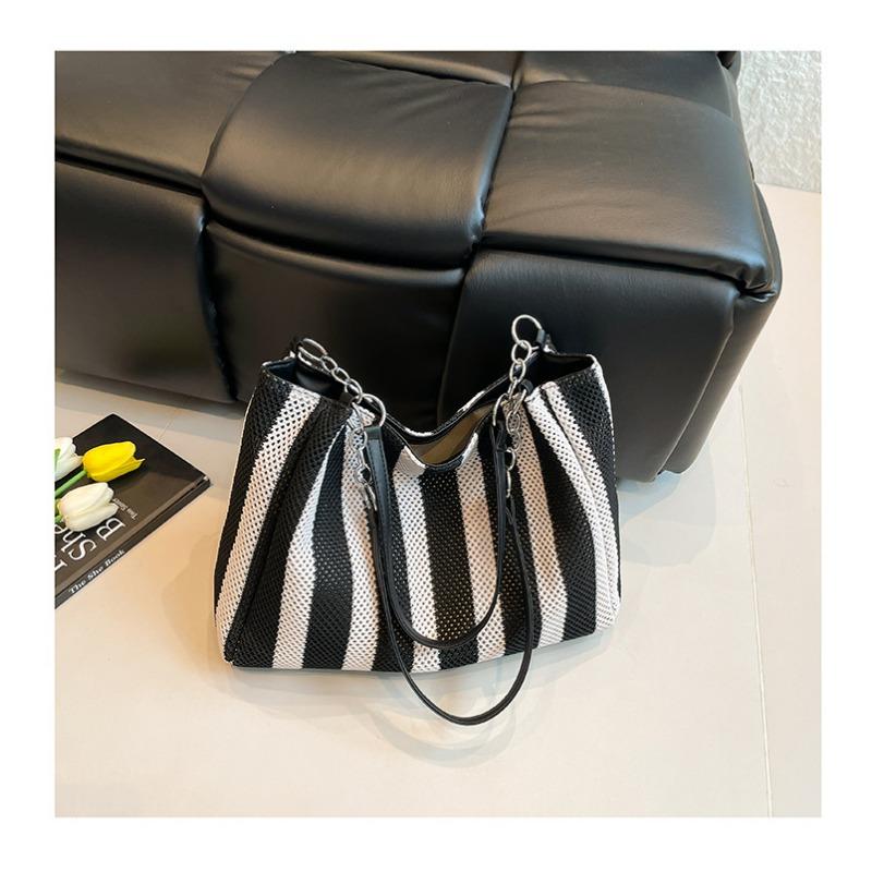 Contrasting Striped Woven Bag Women's New Commuter Shoulder Underarm Bag Vacation Wind Woven Tote Bag