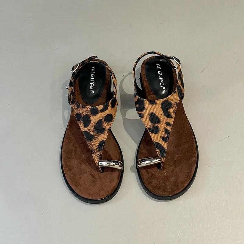 

Fashion Summer Fashion Metal Decoration Brand Slippers Women Sexy Clip Toe Wedge Slide Sandals Comfortable Non-slip Casual Beach Sandals 35 цветной печати леопарда