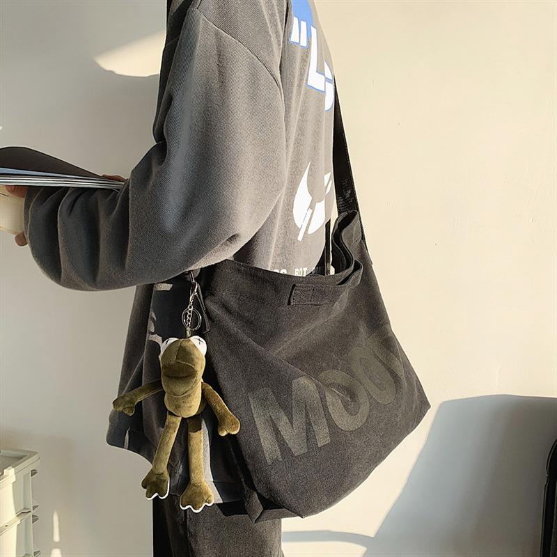 Canvas Bag Men'S Messenger Bag Large Capacity Japanese Diagonal Backpack Women'S Casual Mailman Student Shoulder Bag Luggage