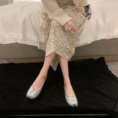 Moteriška avalynė – Baleto bateliai