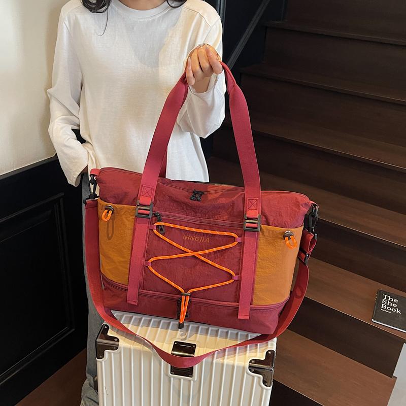 Short-Distance Travel Bag Dry Wet Separation Large Capacity Fitness Bag Luggage Bag Student Sports Shoulder Crossbody Bag with Separation Shoes Bags