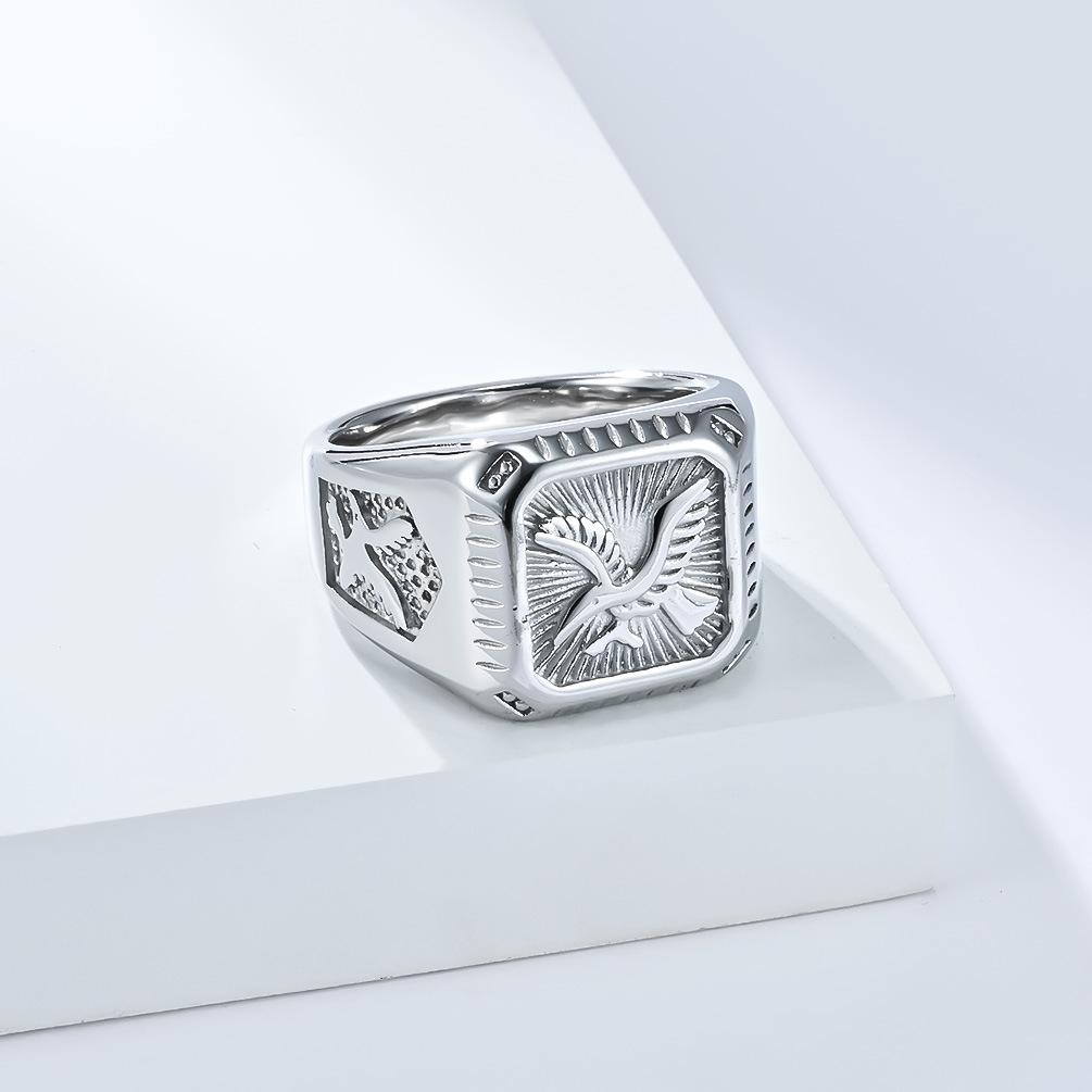 2026 Eagle Ring Ring Men's Personality Fashion Plated 18K Gold Hand Jewelry