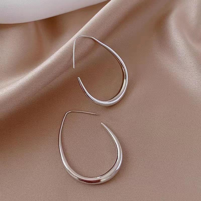 2026 Oval Stud Earrings Temperament Women's Earrings Simple Retro Hong Kong Style Earrings Personality Exaggerated Large Earrings