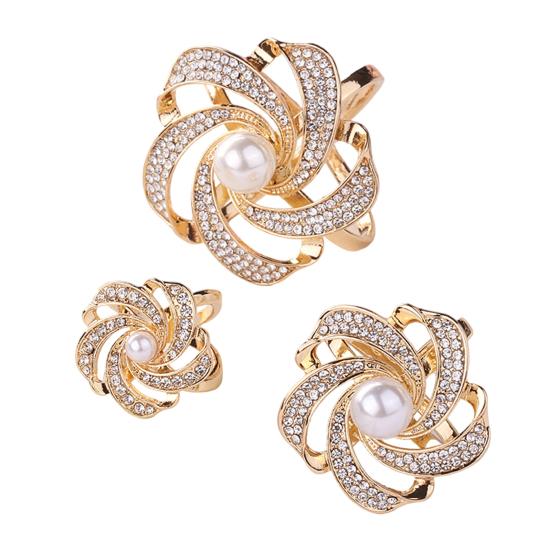 

3Pcs/Set Flower Scarf Ring Elegant Silk Scarf Rings Rhinestone Scarf Clip Rings for Women Neckerchiefs Shawls C