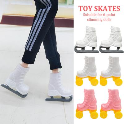 1 Paar Mini-Rollschuhe für 30 cm Puppe 1:6 Puppenhaus Miniatur flache Schlittschuhe Schuhe Kinder Rollenspiel Spielzeug Puppenzubehör