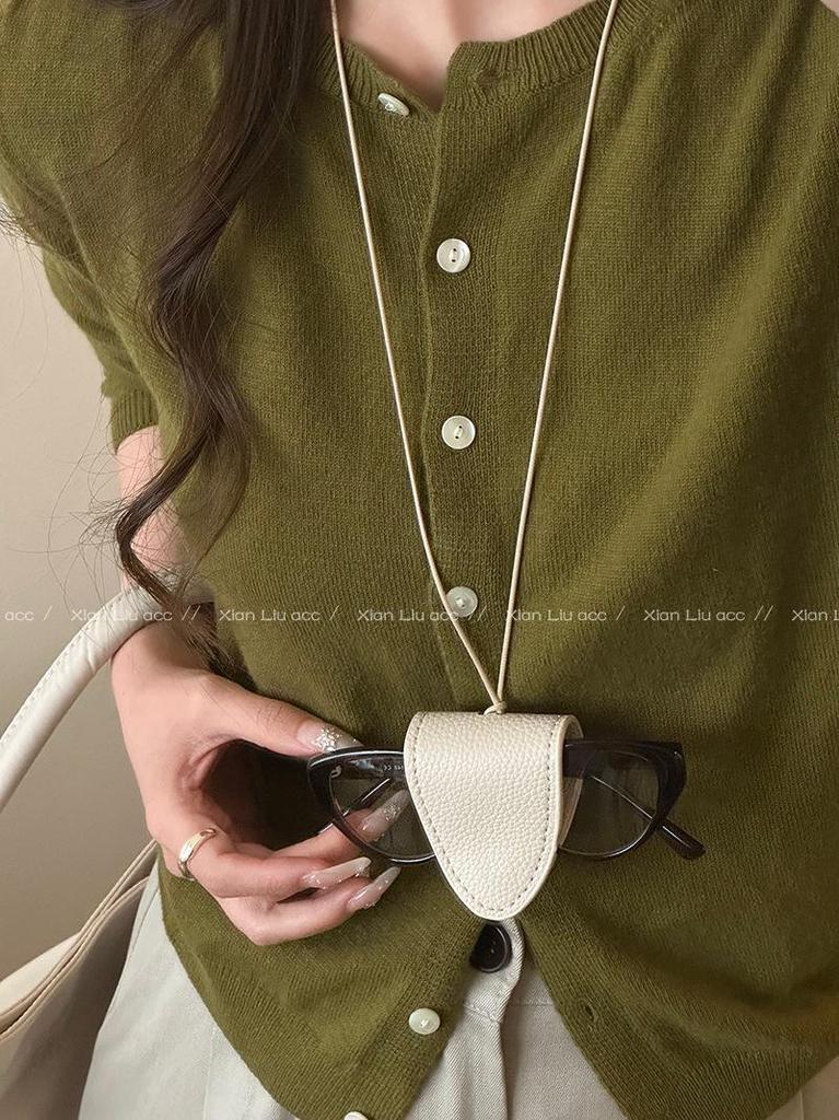 Retro Round Resin Necklace: Versatile, Fashionable High-End Clavicle Chain for Women