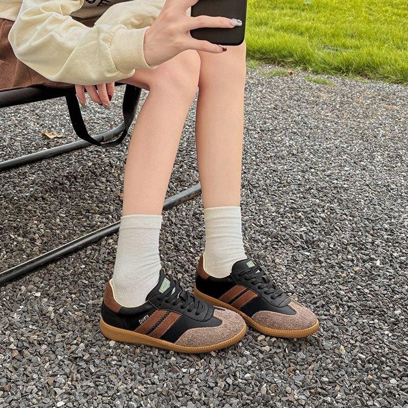 Leather retro Maillard brown Dexun shoes women's 2025 new versatile lace-up flat casual sneakers board shoes