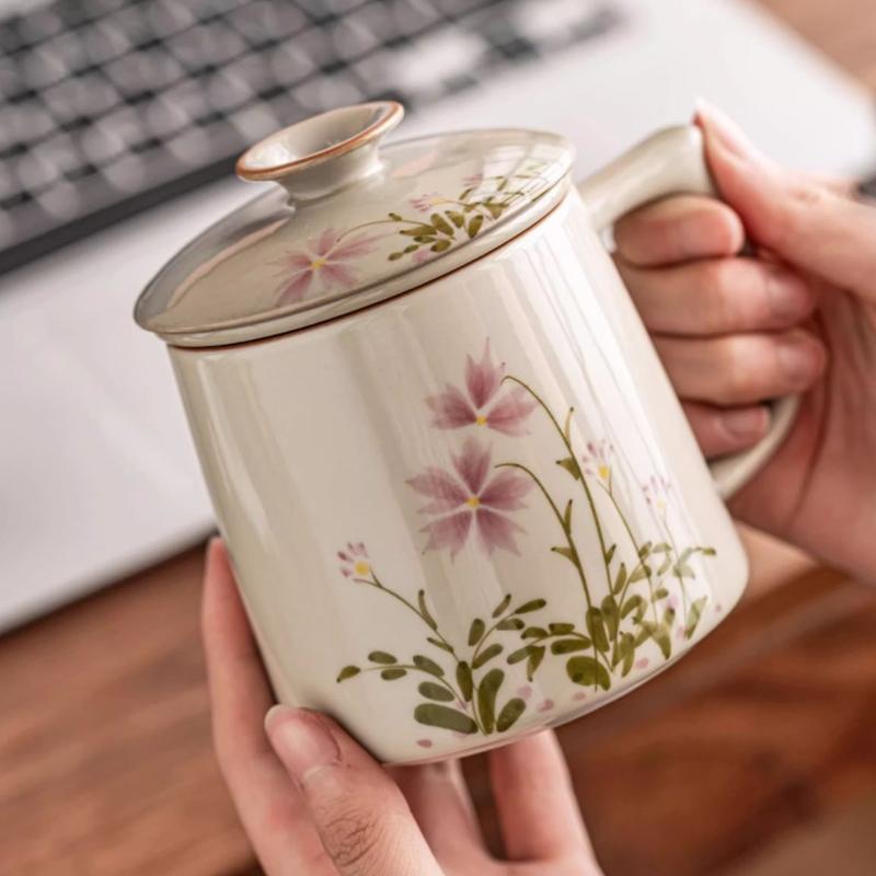 Chinese Style Floral Pattern Tea Filtering and Separation Cup, With Cover White Porcelain Mug, Drinkware Ceramic Office Cup, 1Pc