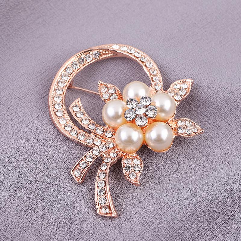 YYOGG Brooch Personality Pearl Flower Brooch Corsage Coat Jacket Temperament Accessories Female YYOGG Brooch Personality Pearl Flower Brooch Corsage Coat Jacket Temperament Accessories Female