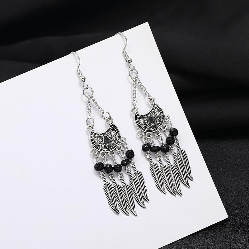 Niche Design Retro Exquisite Bohemian Fringed Earrings Femininity Simple Leaf Long Earrings