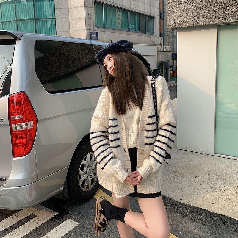 Pruhovaný pletený svetr s dlouhým rukávem, volný svetr univerzální dámský top 2023 podzimní ležérní svetr s výstřihem do V, svetr dámské