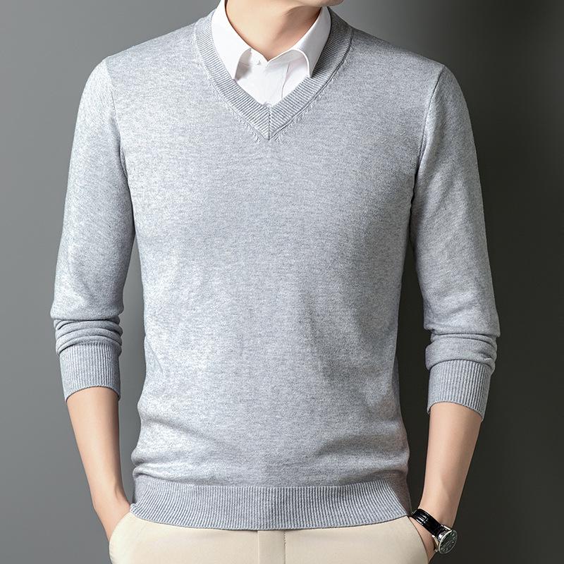 Men's V-Neck Argyle Sweater – Thick, Warm Knit Ideal for Autumn and Winter