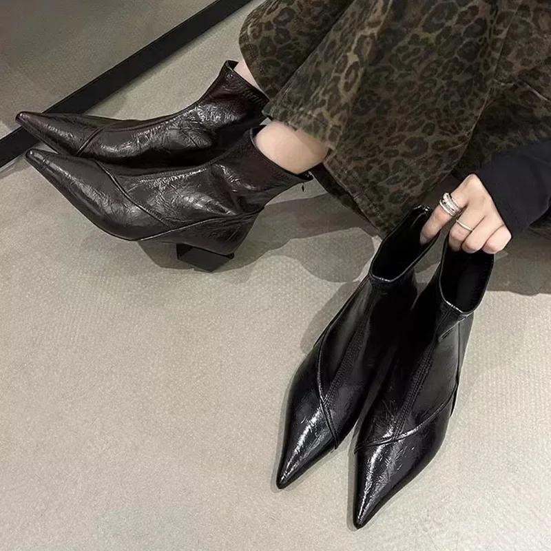 Fashionable Pointed Toe Short Boots Women's Chunky Heel Ankle Boots Autumn Winter New Style Leather Inner Microfiber Material