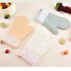 In Stock Color Dot Diamond Pattern Heat-Resistant Silicone Oven Mitts