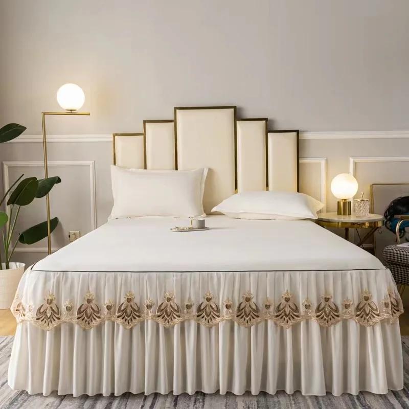3pcs Set Raw Cotton Bed Romance Dust Protector Cover Soft Bedspread Embroidery Lace Edge Bed Skirt with 2pcs Pillowcase
