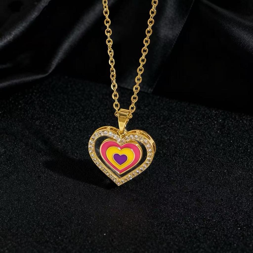 Metal Heart Crown Collarbone Necklace Hip Hop Pendant Necklace For Women Luxury Chain Accessory