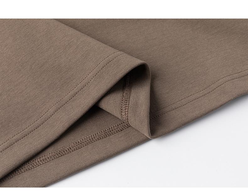 Mu Qiu Menswear | 2026 Spring Trend: Men's Loose Fit Round Neck Long Sleeve T-Shirt with Contrast Stitching