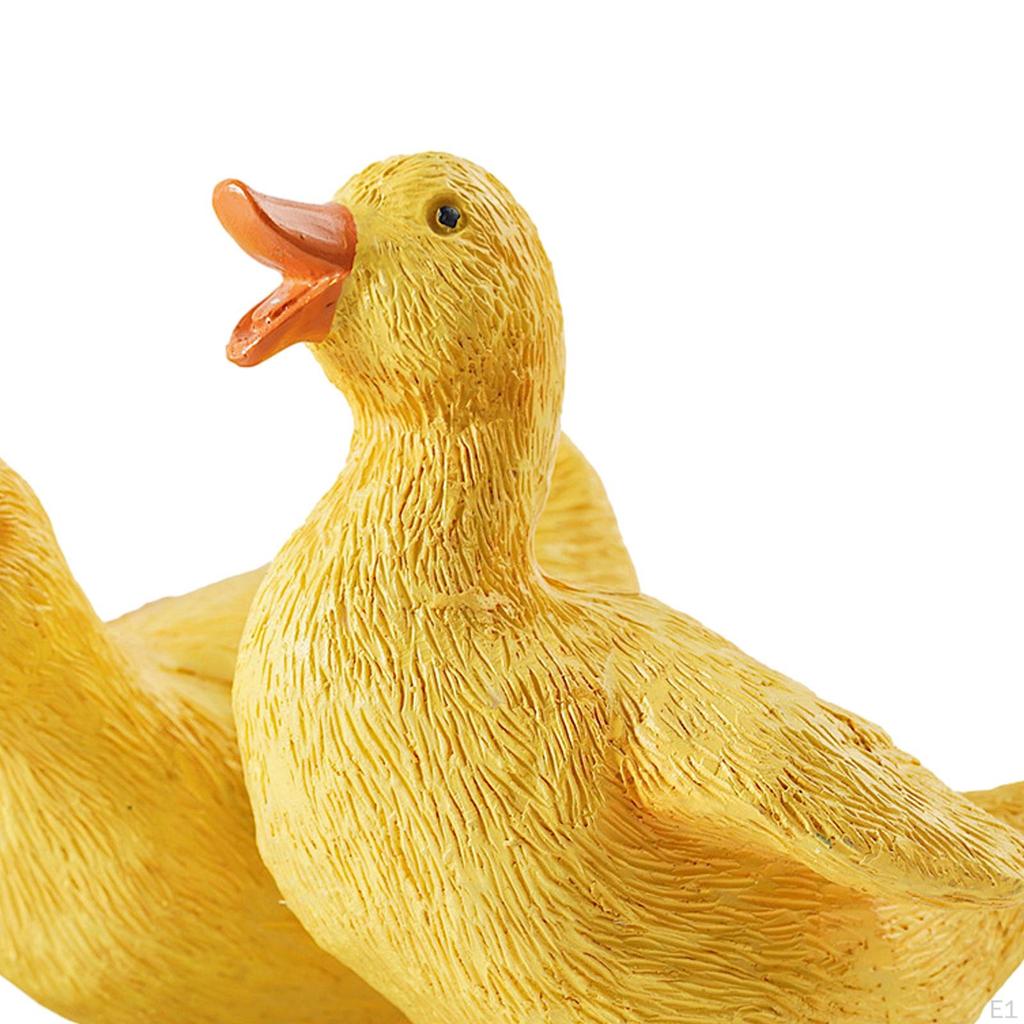 Duck Statue Resin Figurine Ornament Sculpture Backyard,Pond Ducks Decoration for Shelf