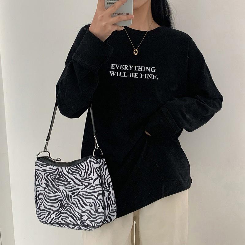 T-shirt Blanc Manches Longues pour Femme - Tendance 2026 Coton Pur Coupe Ample pour Printemps/Automne