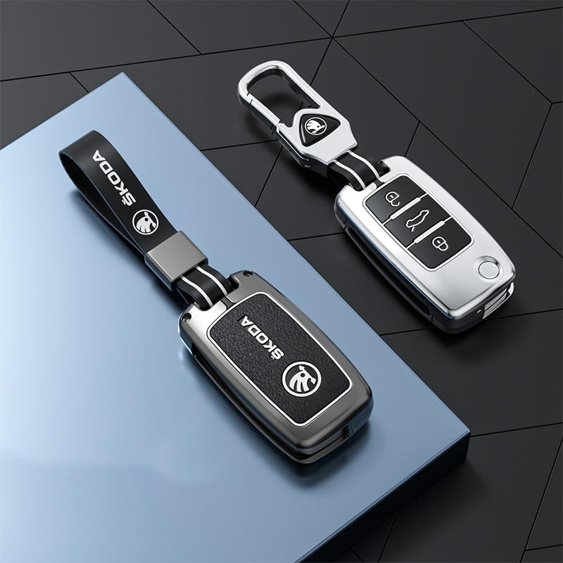 AAAJJ1 Car Zinc Alloy Leather Key Case Cover Holder Shell Fob For Skoda Octavia A5 A7 Fabia Superb Kodiaq Karoq Protection Accessories