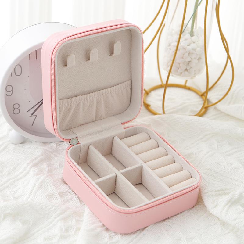 Minimalist Portable Jewelry Storage Box for Stud Earrings and Rings
