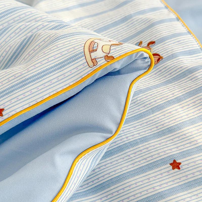 Cartoon Printed Wrinkled Yarn Summer Quilts Cozy Single and Double Air-Conditioned Quilt Cooling Breathable Home Soft Bedspread