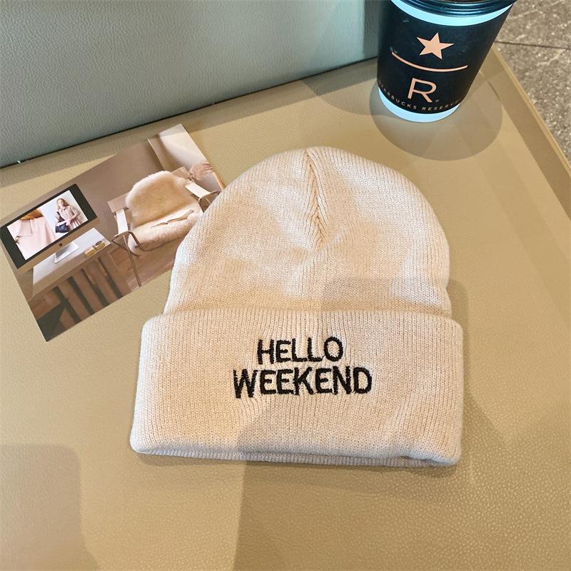 

Women s knitted hats, niche personality men s wool hats, street cold hats, autumn and winter trends show small faces elastic