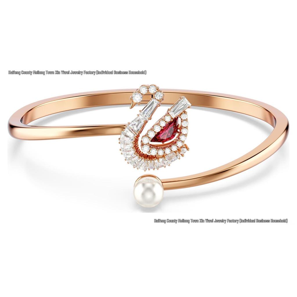 Okouzlující náhrdelník Labuťka - Elegantní dárek pro ni