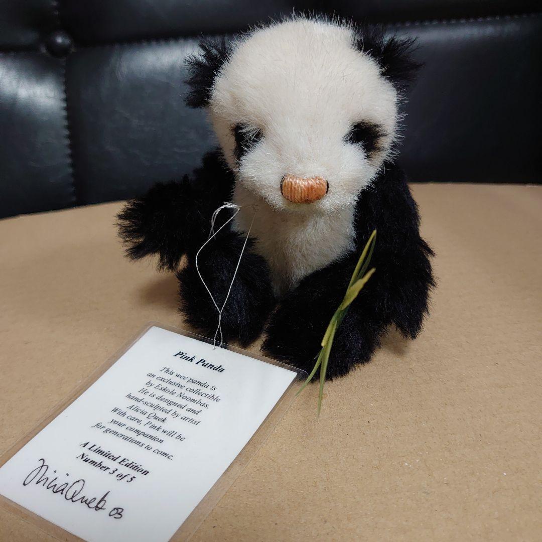 

[USED] Limited Edition Panda Teddy Bear with Maker s Autograph (5 pieces) by Escol Non-Bas