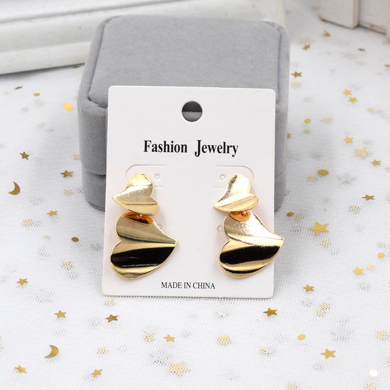 Korean Dongdaemun Peach Heart Stud Earrings - Fashionable  Versatile Women s Jewelry