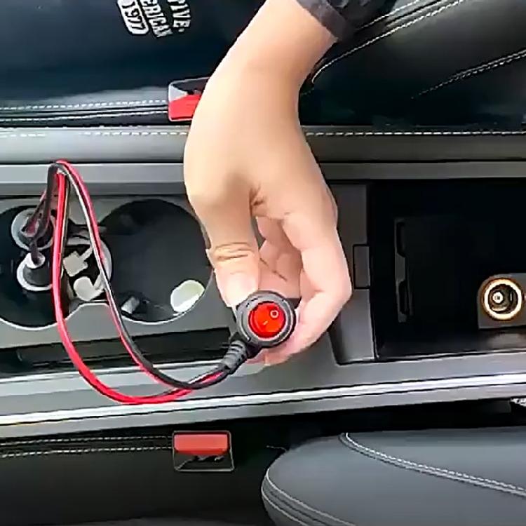 DC12V/24V Double Socket Car Lighter Chargers Adapter With Builts In 15A Fuse And Power Indicators Heat Resistant Case
