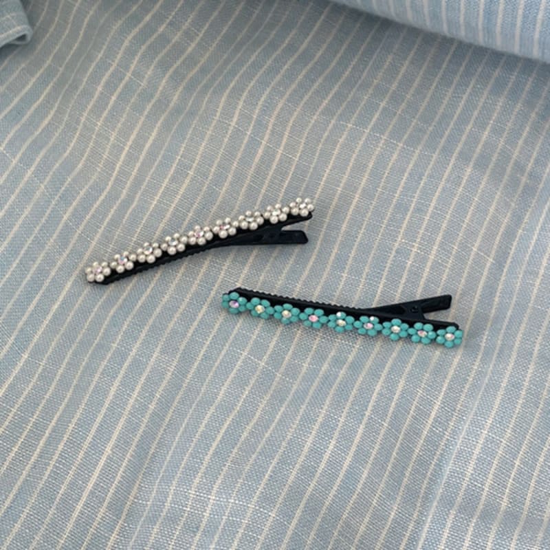 FANTASTIC PLANET Beads Flower Garden Hair Pin (2colors)