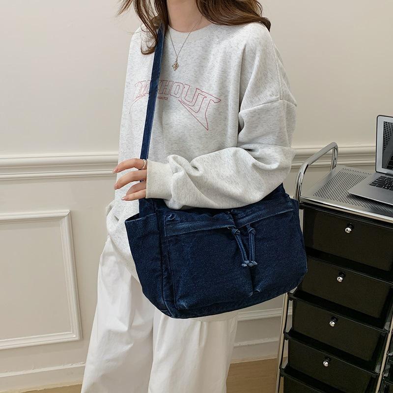 2025 fashion trend large-capacity bag autumn and winter new tote bag casual texture women's shoulder crossbody bag