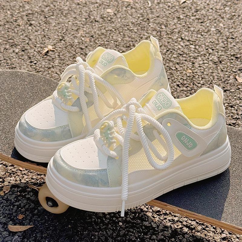 

Summer women s shoes little white shoes women s 2025 new breathable mesh shoes versatile student bread shoes platform sports board shoes 40