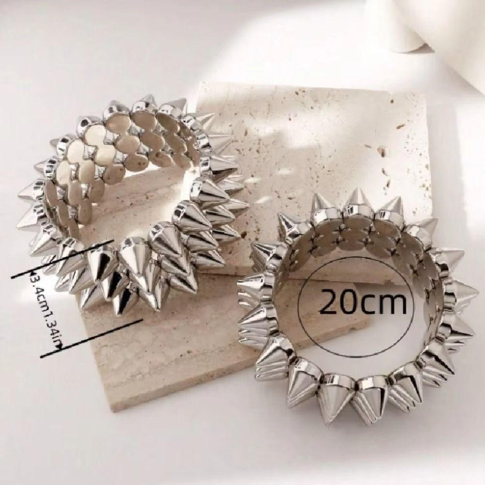 Three-row Punk Style Bracelets Y2K Jewelry Goth Rock Bangle Cool Rivet Cone Bracelets  Hip-hop