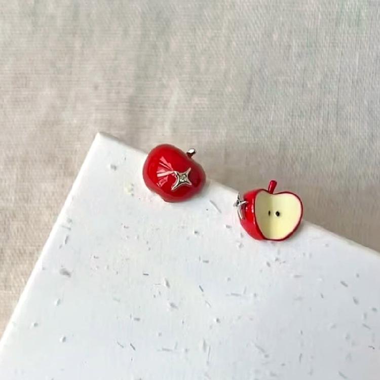 Allergy Resistant Starry Apples Stud Earrings Easy Clasp Alloy Jewelry for Party Outfits Everyday Use