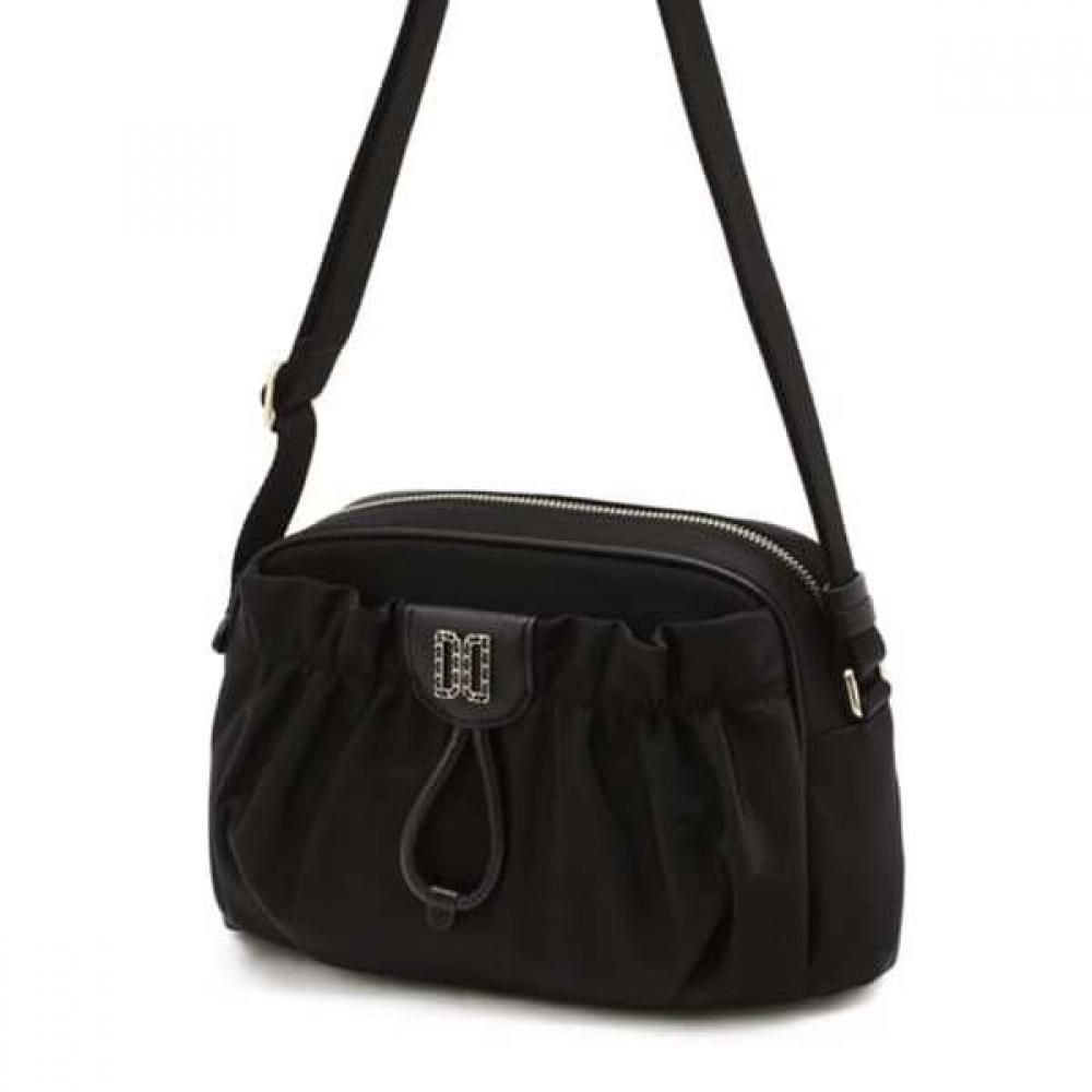 Daks Black Shirring Point Nylon Crossbody Bag Dd Detail Dcba6f346bk