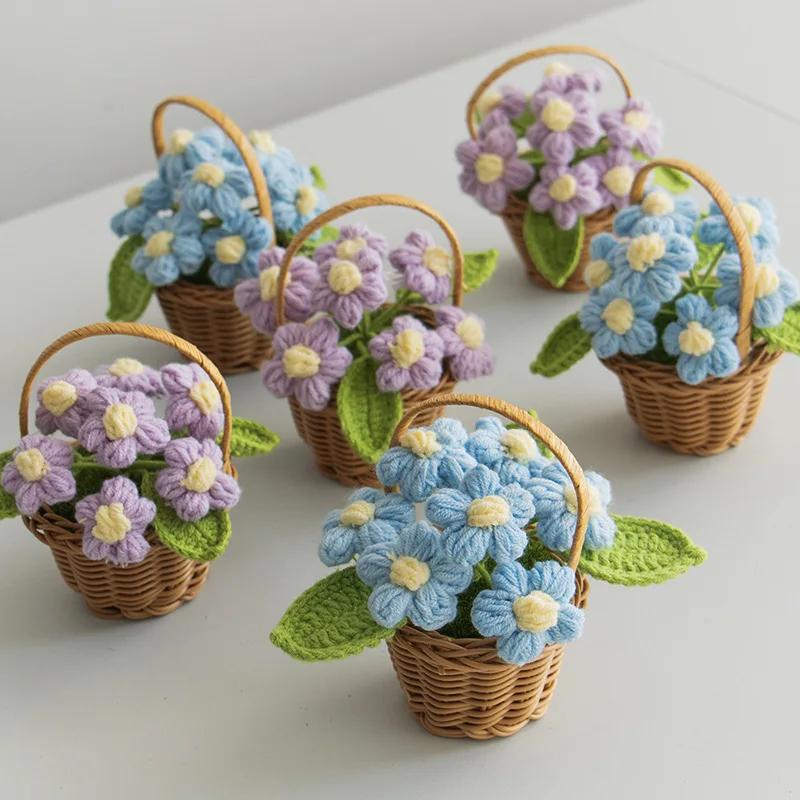 Fiore all'uncinetto fatto a mano con cestino Carino Finito Tessuto Girasoli Margherita Rosa Fiori Piccoli Pianta Decorazione da Scrivania