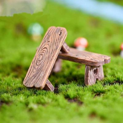 2/4Pcs Mini Wooden Chair Pendant Moss Micro Landscape Couple Love Chair Resin Crafts DIY Doll Toy House Accessories Garden Decor