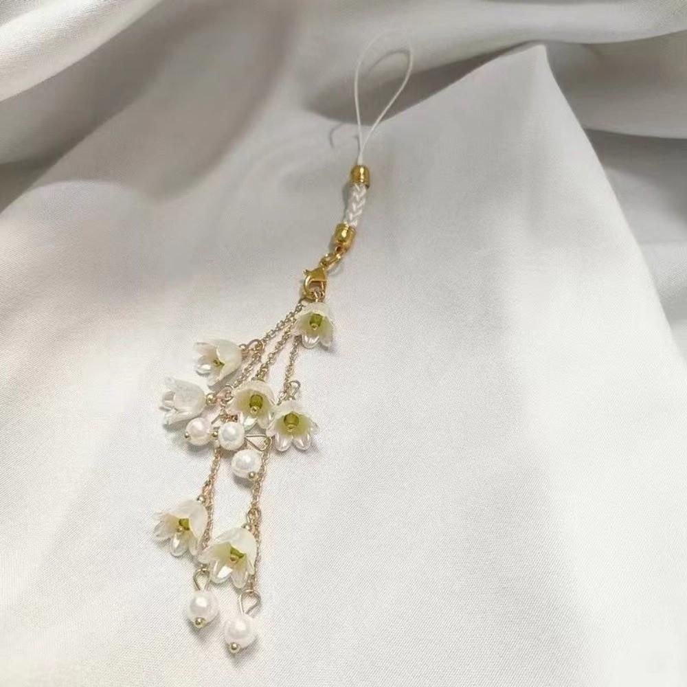 Ornaments Flower Cluster Keychain Elegant Tassel Keychain Creative Flower Pendant Gifts