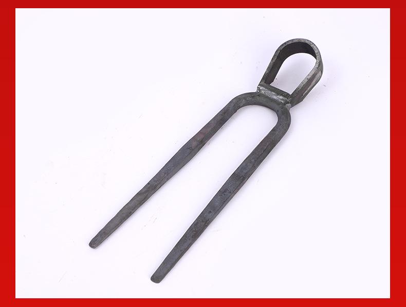 Rust-Proof Manganese Steel Garden Fork & Hoe: 2, 3, and 4 Tines for Digging, Soil Loosening, and Land Reclamation