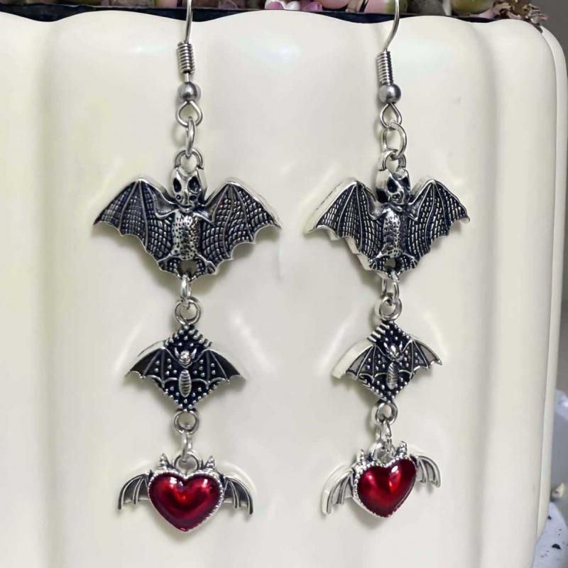 Jun'an Gothic Punk Silver Bat Heart Earrings in Red and Black