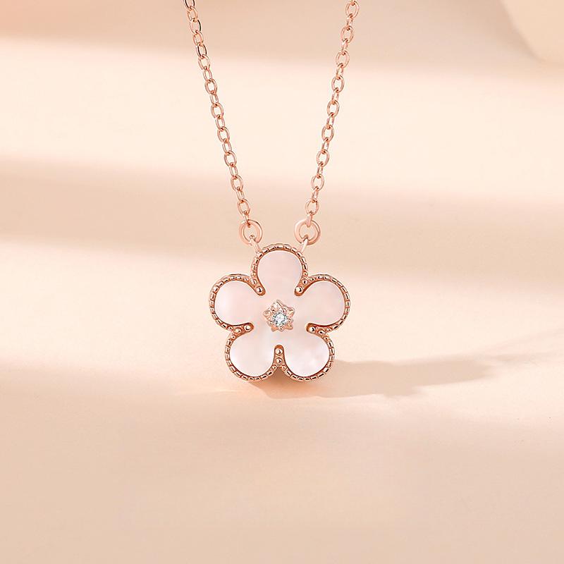 Taozhi Yaoyao Kolye Kadın Akik Malakit Beyaz Sedef Uç Premium Hafif Lüks Köprücük Kemiği Zinciri