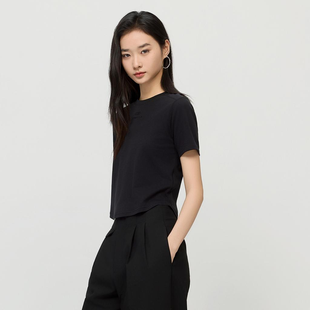 2026 Spring/Summer Fashion Simple Black Shoulder Round Neck Short sleeved T-shirt Casual Versatile Letter Short Top