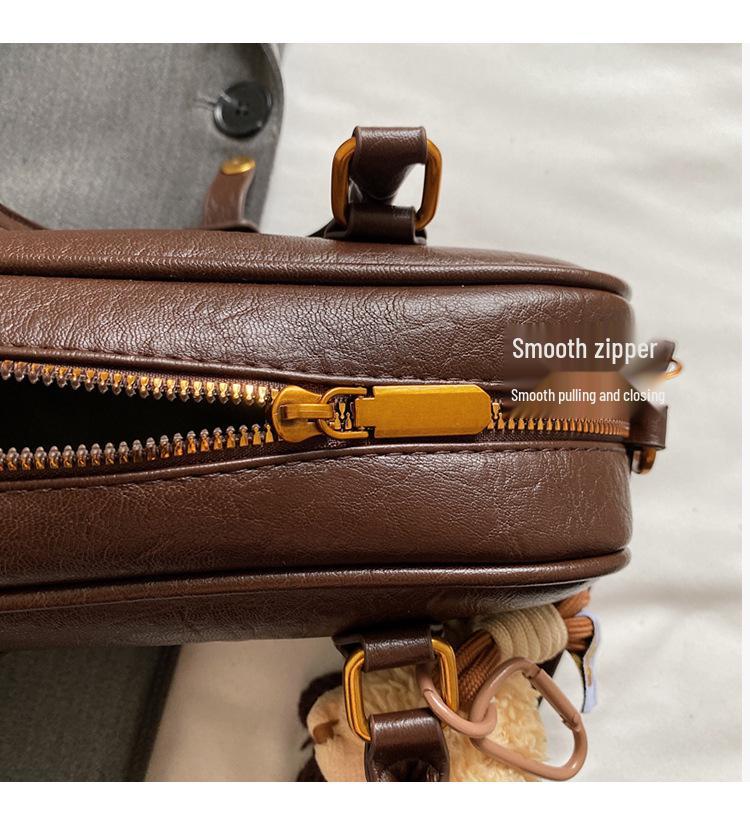 Maillard Retro Women's Bowling Bag: Versatile, Fashionable Autumn/Winter Handbag for Single Shoulder or Crossbody Use.