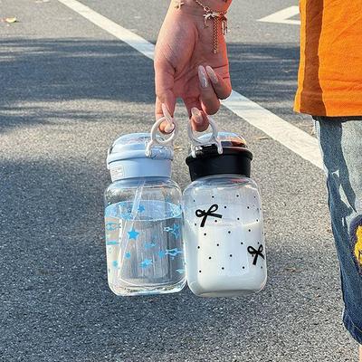 Niedliche Wasserflasche mit Strohhalm Tragbare Plastik Pop-Up Abdeckung Wasserbecher für Kind Kawaii Flasche Wasser Auslaufsicher Niedliche Trinkflasche