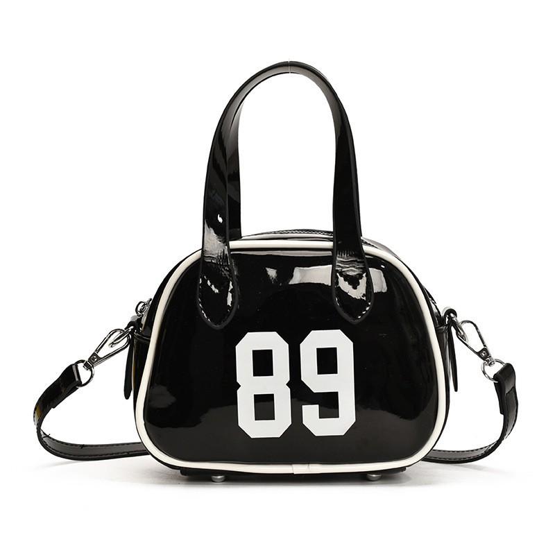 

Fashionable Hot Girl Carrying Boston Age Ball Bag Female Japanese Niche Student One-shoulder Cross-body